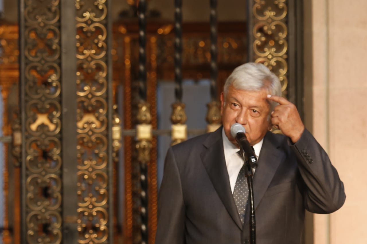 Andrés Manuel López Obrador ofreció un mensaje a medios tras su encuentro con el presidente Enrique Peña Nieto (Ariana Pérez).