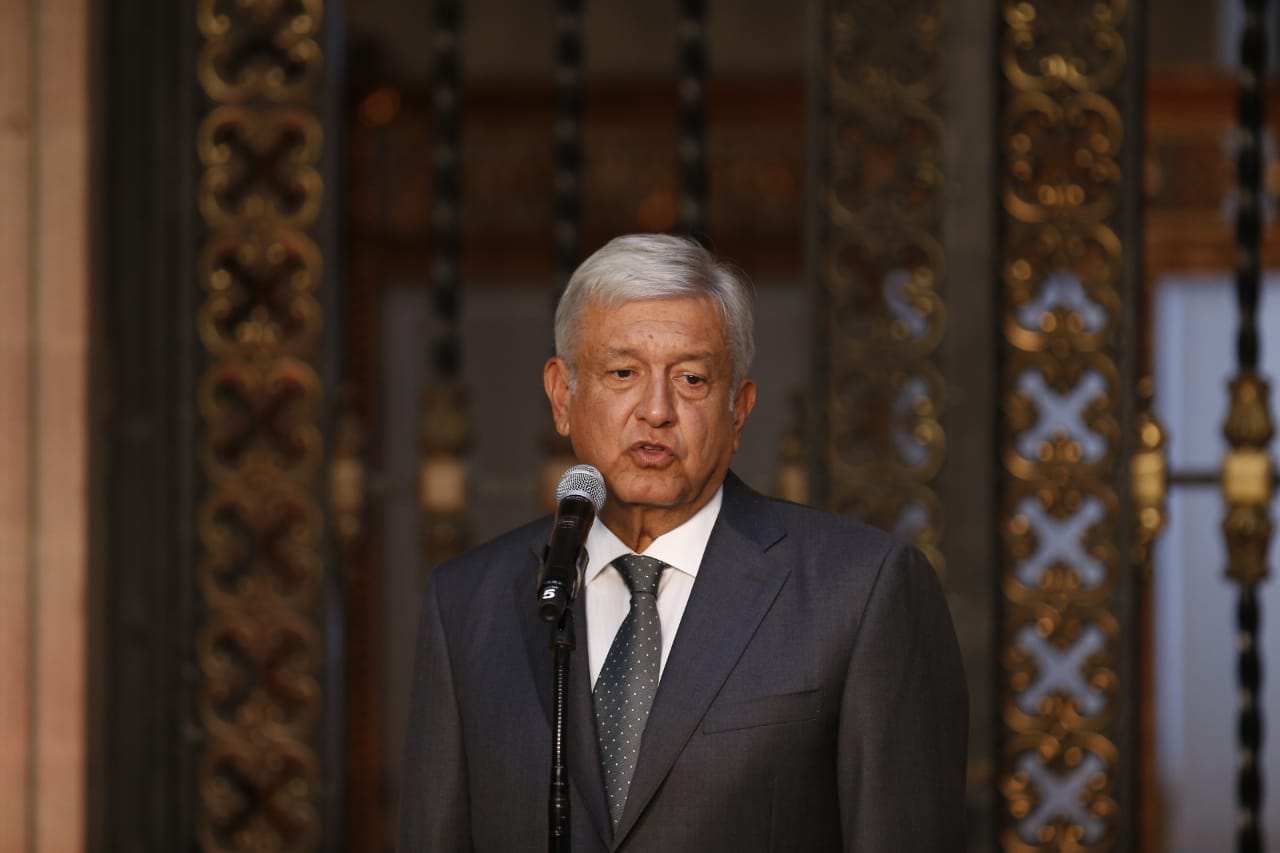Andrés Manuel López Obrador dijo que el Estado mayor Presidencia será parte de la Sedena. (Héctor Téllez)