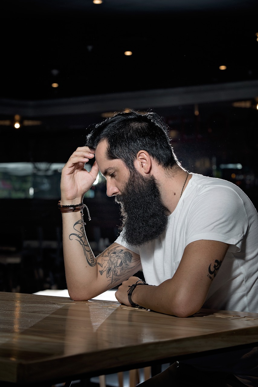 La hormona sexual masculina influye en las decisiones de compra. (Especial)