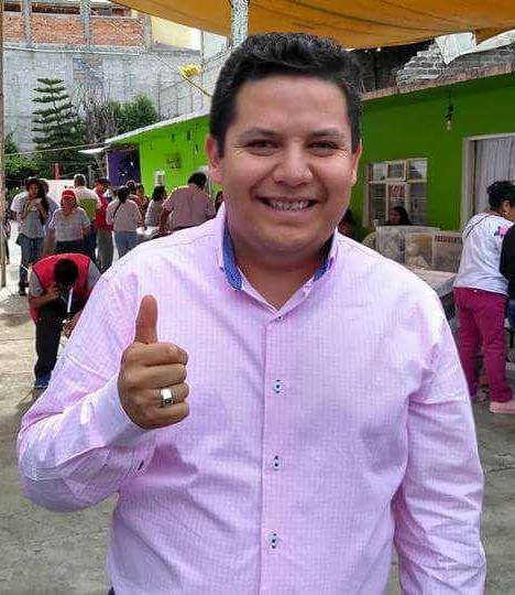 Delegado nacional de Movimiento Ciudadano.<br>Subsecretario nacional de Asuntos Juveniles del PRD.<br>En el 2015 fue candidato a la jefatura delegacional en Milpa Alta, pero perdió.<br><p></p><p></p>