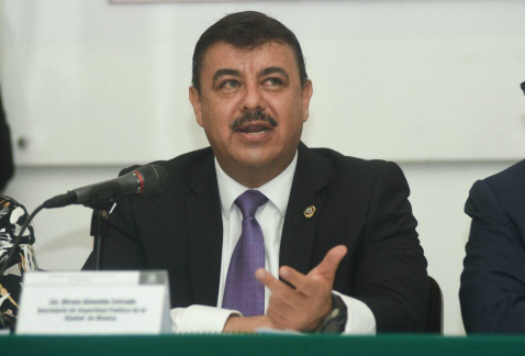 En diciembre de 2014 Hiram Almeida aceptó el cargo de jefe de Seguridad Pública durante el gobierno de Miguel Ángel Mancera.