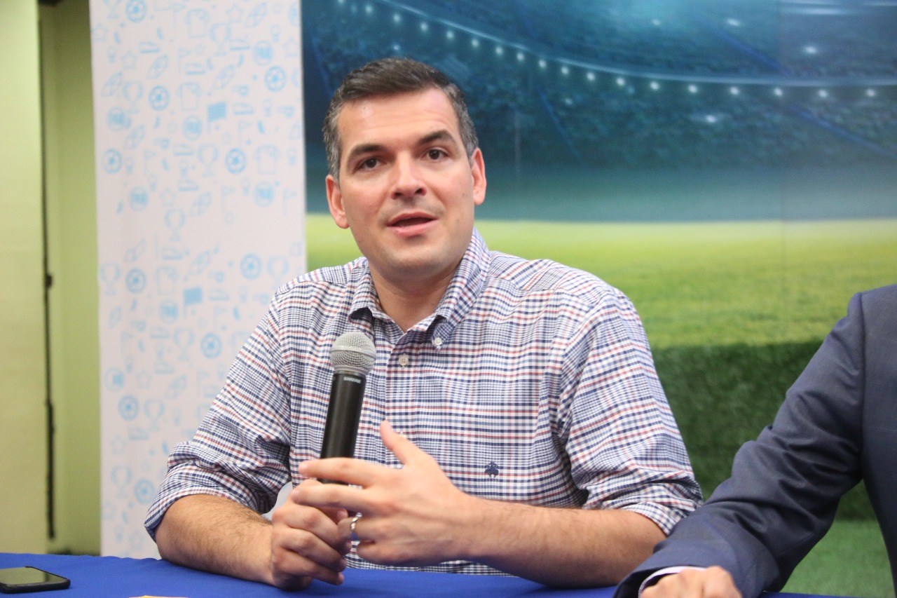 El dirigente estatal del Partido Acción Nacional, Mauro Guerra. (Raúl Palacios).