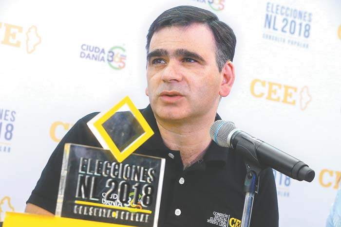 El consejero presidente de la Comisión Estatal Electoral.