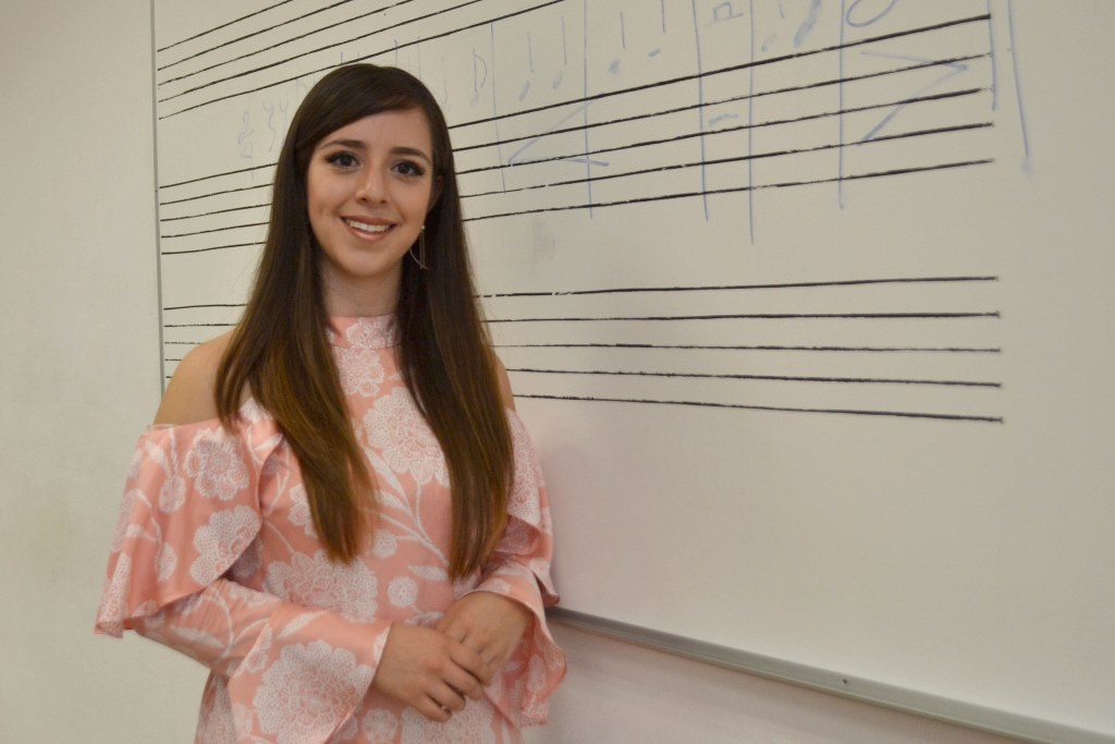 Ethel Trujillo Amezcua, estudiante de la Licenciatura en Música de la Facultad de Artes de la UAP (Especial)