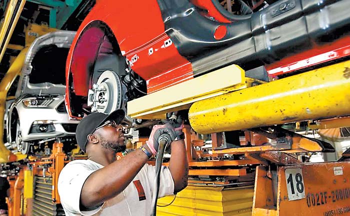 La alza en comercialización de Ford  alcanzó 1.2 por ciento.