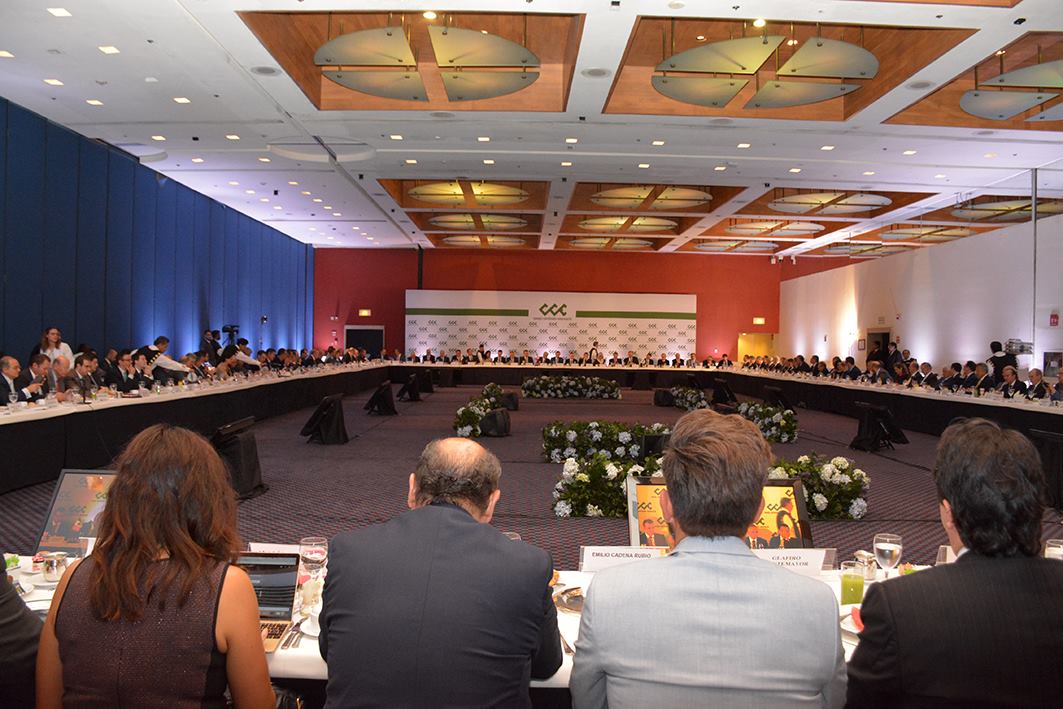 Reunión de Andrés Manuel López Obrador con el Consejo Coordinador Empresarial. (Foto: CCE)