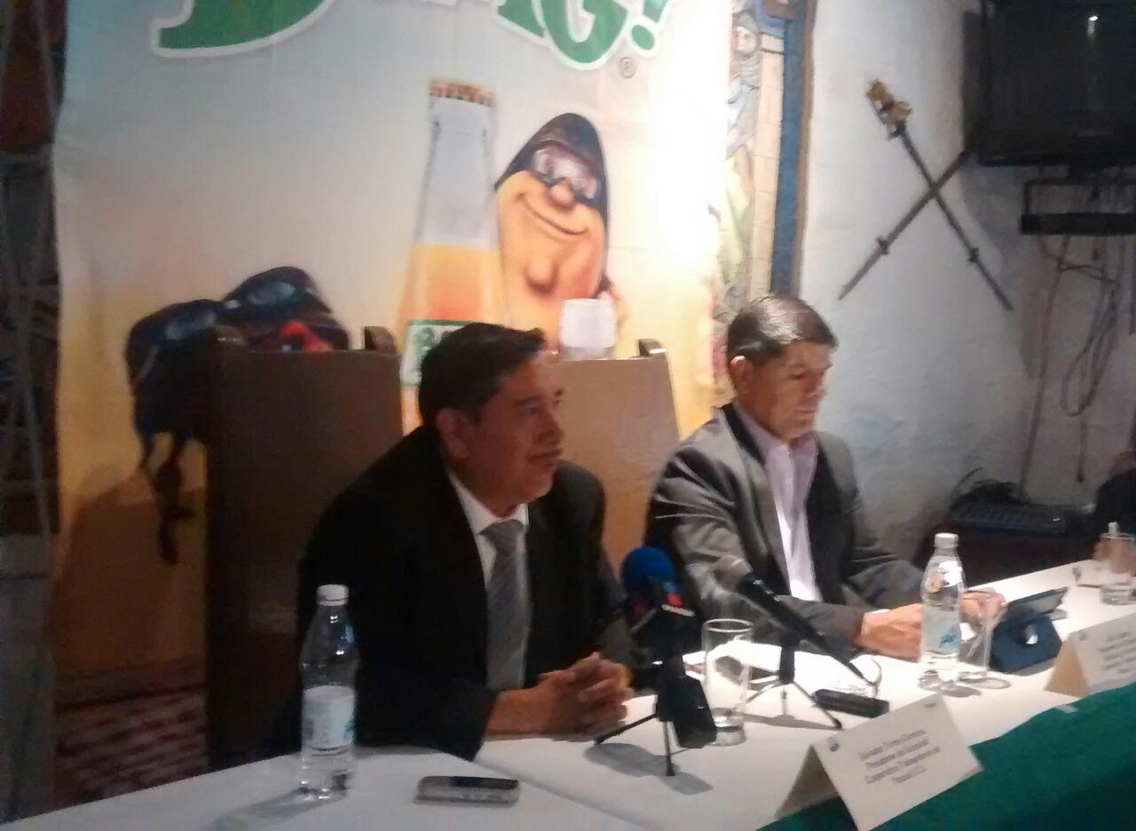 Salvador Torres,  presidente de la Sociedad Cooperativa de trabajadores de Pascual; y Julio Cárcamo, presidente del consejo de seguridad de Cooperativ