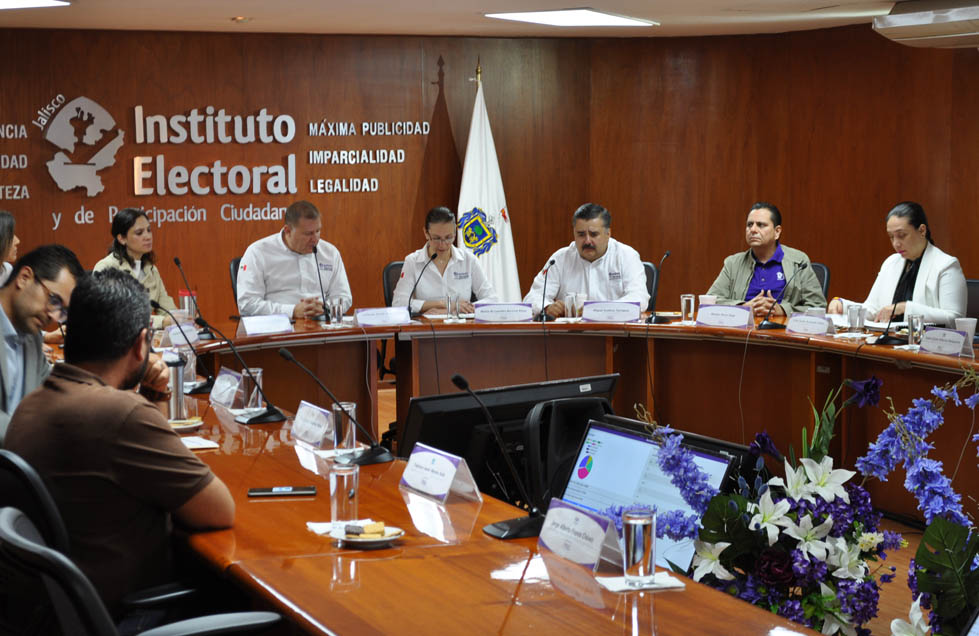 En Jalisco, el IEPC reporta la conclusión de los cómputos en 45 de los 125 municipios.