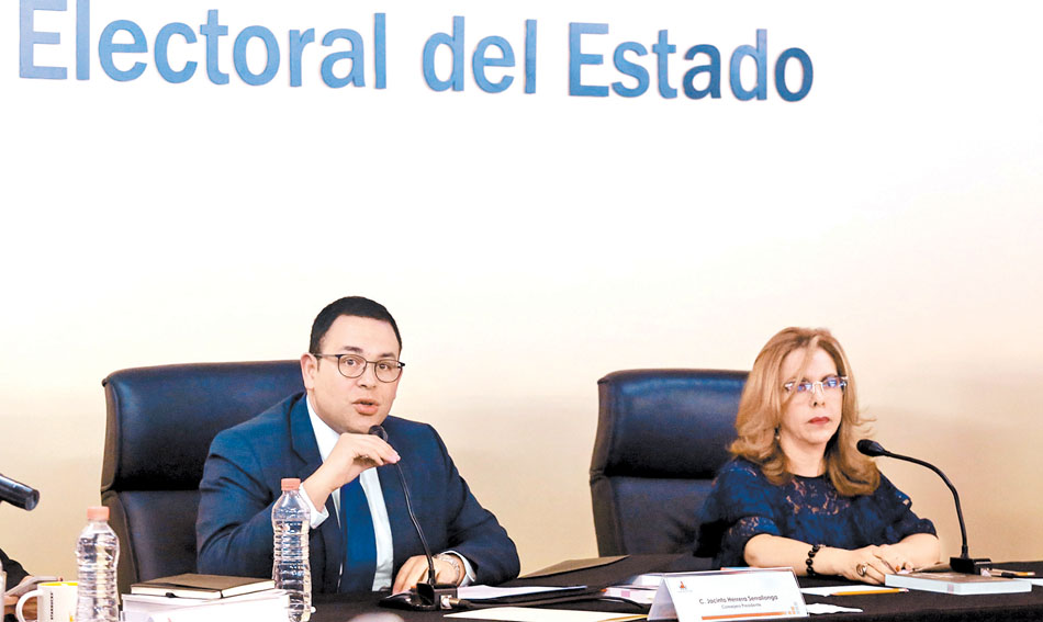 Sesión de ayer en el Instituto Electoral del Estado. (Mireya Novo)