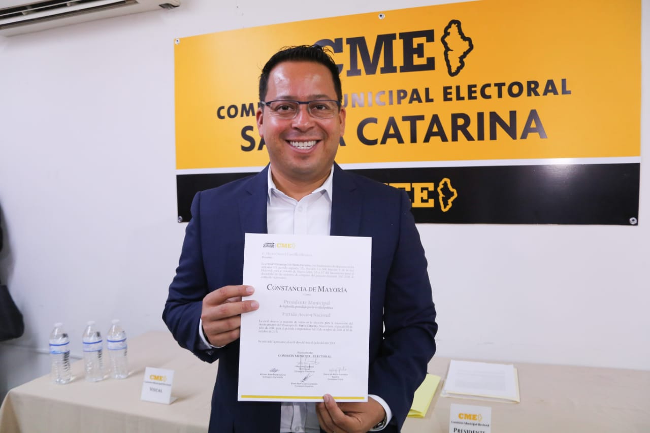 El alcalde comentó que el compromiso para el siguiente trienio es un gobierno de puertas abiertas. (Foto: Leonel Rocha).