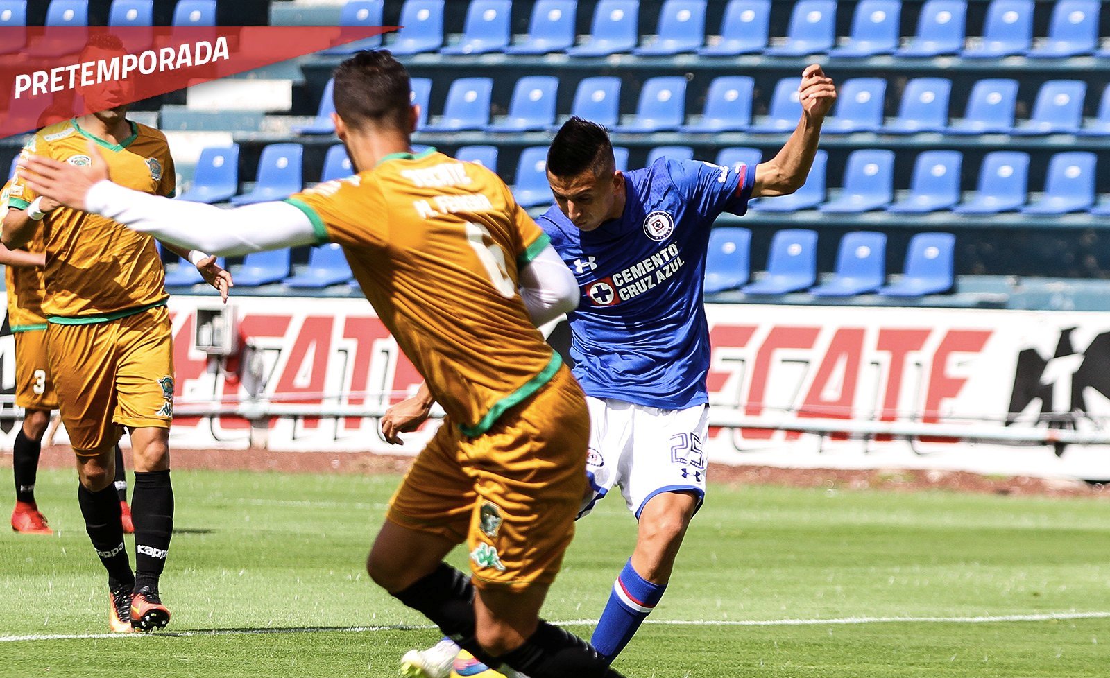 Cruz Azul jugó a puerta cerrada en el Estadio Azul (Twitter @Cruz_Azul_FC)