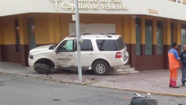 Un choque múltiple en el centro de Monterrey deja una persona lesionada ...