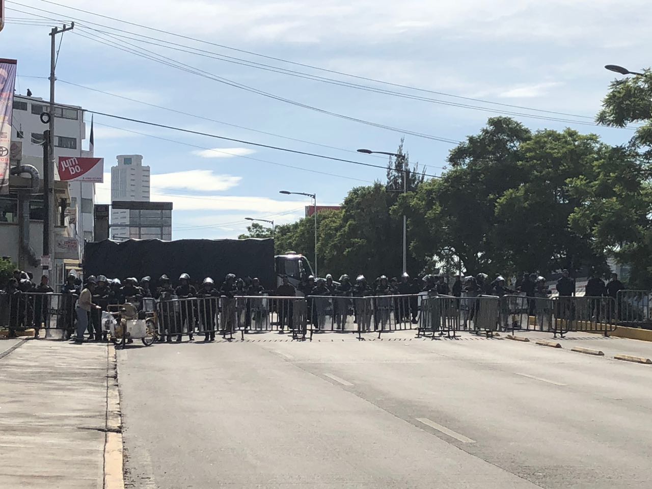 Después de recibir su constancia, Alonso Hidalgo acudirá a una celebración masiva en el auditorio Acrópolis.