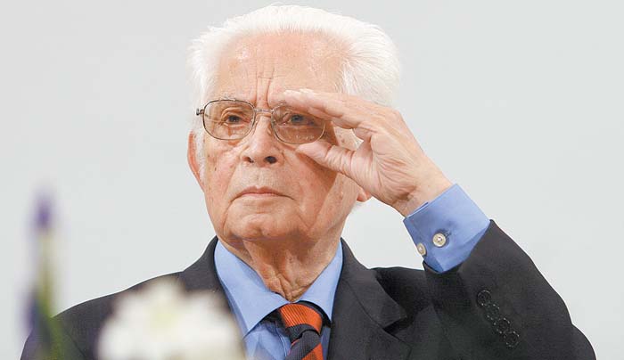 “He gozado de la vida... He sido un hombre que, sin buscar el aplauso, ha vivido espléndidamente”.