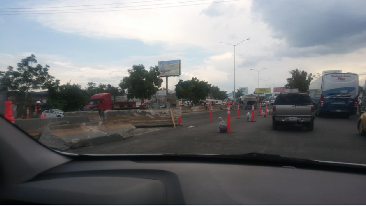 Se mantendrá la circulación vial a contraflujo en dos carriles. (Arturo Ramírez)