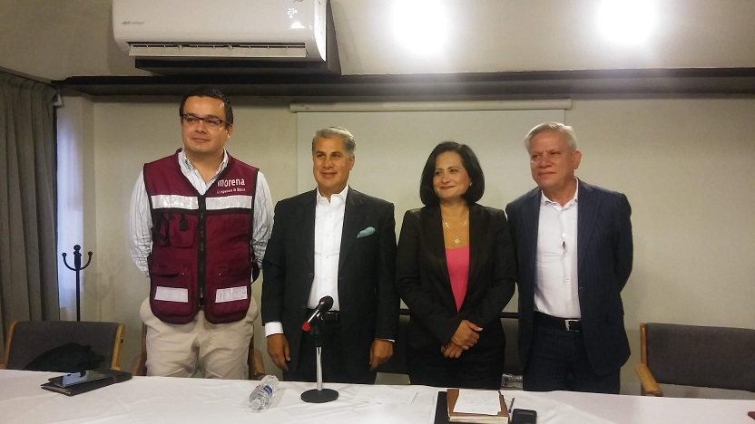 Dirigentes de Morena. (Foto Laura Villafaña)