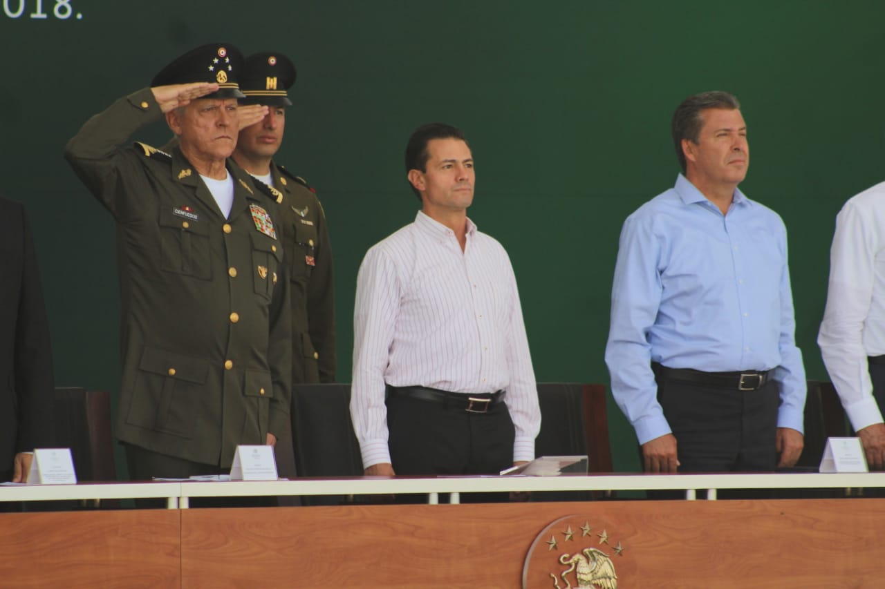 Enrique Peña Nieto y Miguel Márquez. (Daniela Béjar)