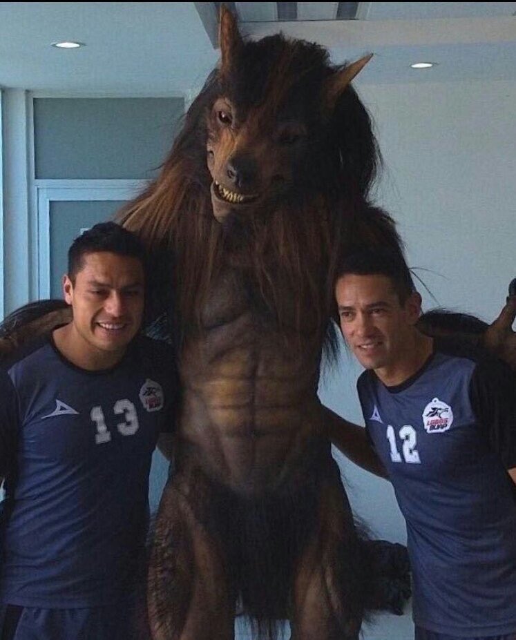 La nueva y terrorífica mascota de Lobos BUAP (Especial)