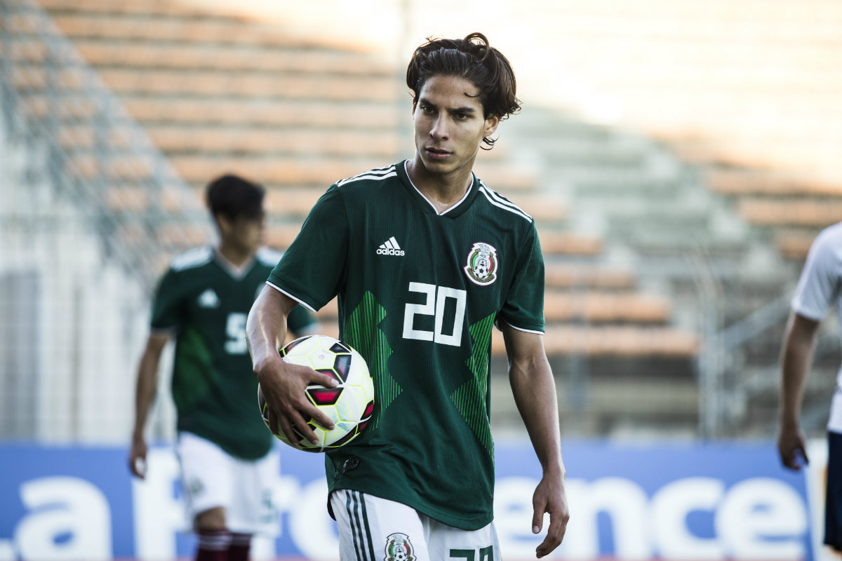 Diego Lainez durante el torneo Esperanzas de Toulon (Mexsport)