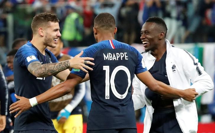Jugadores de Francia en festejo (Reuters)