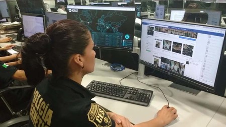 Policía Cibernética (Especial)