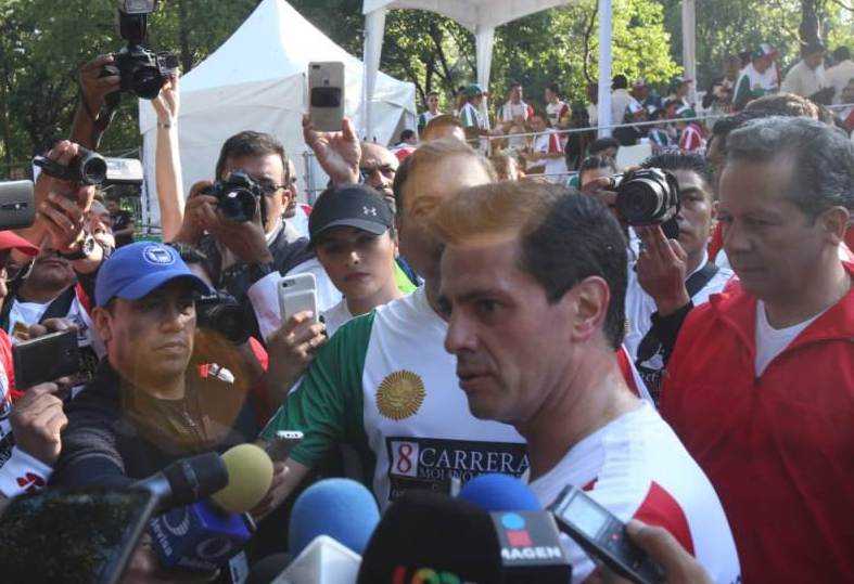 Peña Nieto aseguró que respetará la decisión de López Obrador sobre el Estado Mayor. (Juan Carlos Bautista)