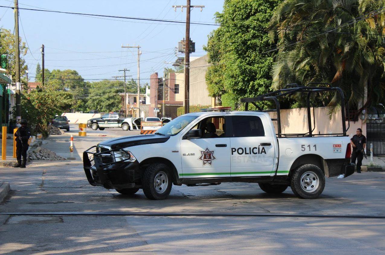 Detienen a 4 narcomenudistas y ladrones en Tampico.