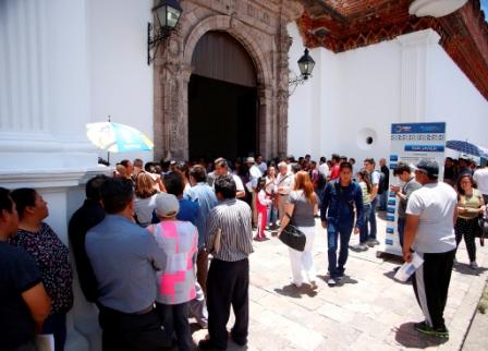 Anuncian multas si no se tiene nueva tarjeta, pese a que se haya pagado control vehicular    (Andrés Lobato)