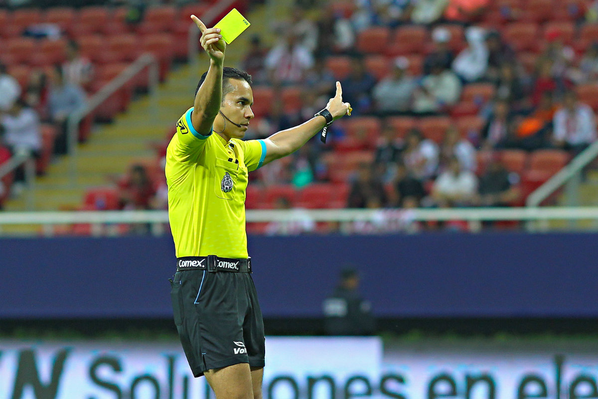 Roberto Ríos Jácome pitará el regreso de Cruz Azul al Estadio Azteca (Imago7)