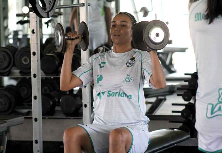 Capitana de Santos Femenil, Melissa Sosa. (Santos Laguna)