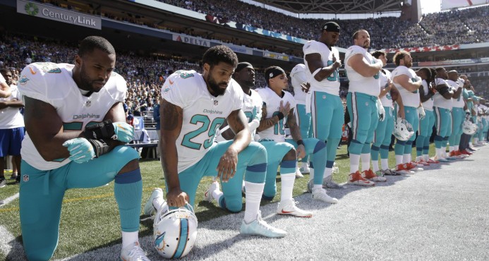 Protesta de los Delfines de Miami (AP)