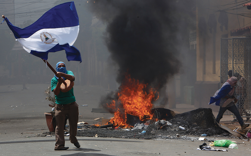 Protestas civiles en Managua (Foto: Alfredo Zúñiga-AP)