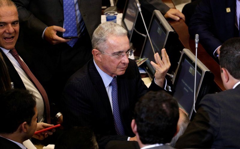 Álvaro Uribe.