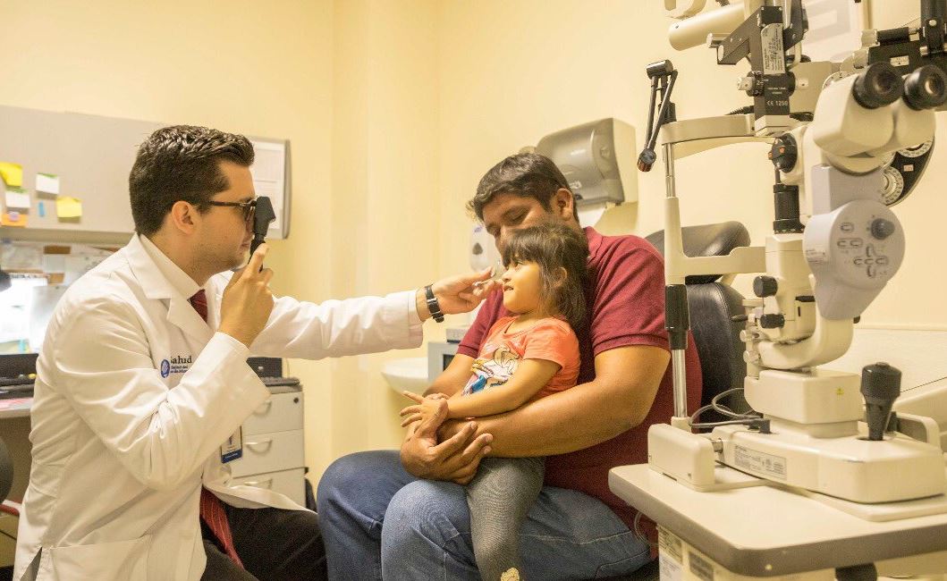 Campaña gratuita de atención médica (Vía Twitter)