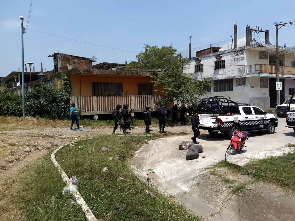 El cuerpo fue encontrado semidesnudo y con alambre de púas enrollado en el cuello. (Isabel Zamudio)