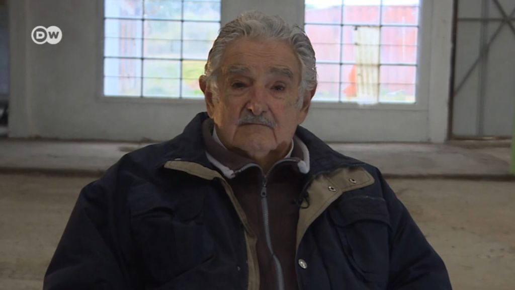 En su videcolumna, Pepe Mujica apoyó al presidente electo de México, Andrés Manuel López Obrador