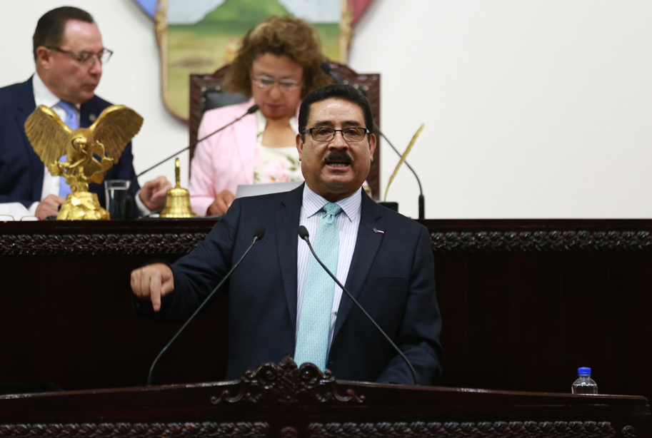 Eliseo Molina Hernández, coordinador de la fracción parlamentaria del Partido Nueva Alianza. (Jorge Sánchez)