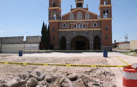 La capilla de Santo Cristo constituía un ejemplo de arquitectura tradicional religiosa con antecedentes virreinales. (Javier Conde / Archivo)