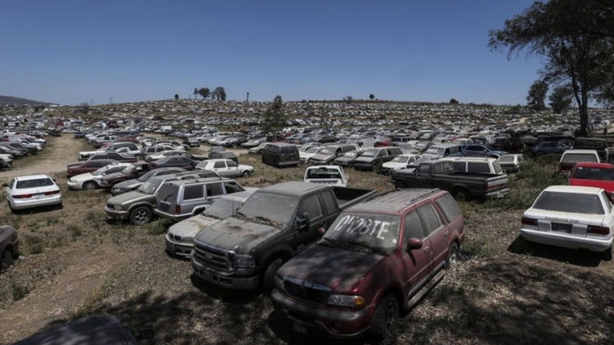 Corralón de autos del IJAS (Especial)