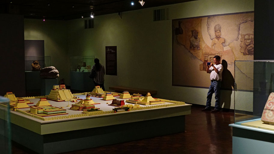 La exposición es considerada una colección única en la historia del arte mundial. (Arturo Salazar)