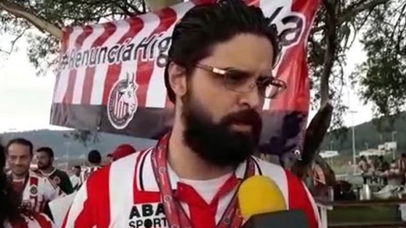 Aficionados de Chivas se manifiestan (Mediotiempo)