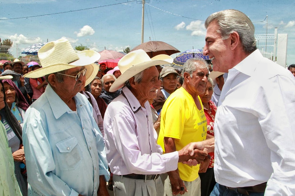 Antonio Gali anunció que se implementan medidas para atender a la población de los 17 municipios con declaración de emergencia (Especial)
