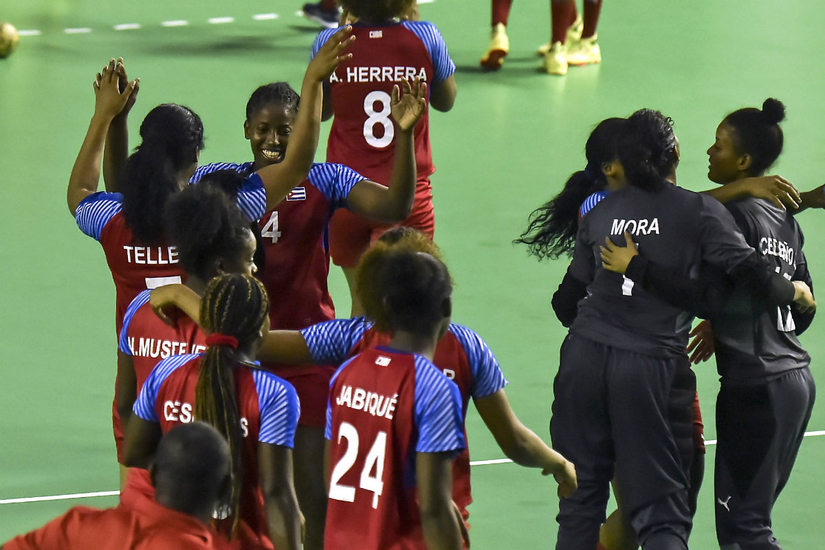 Equipo cubano de balonmano (AFP)