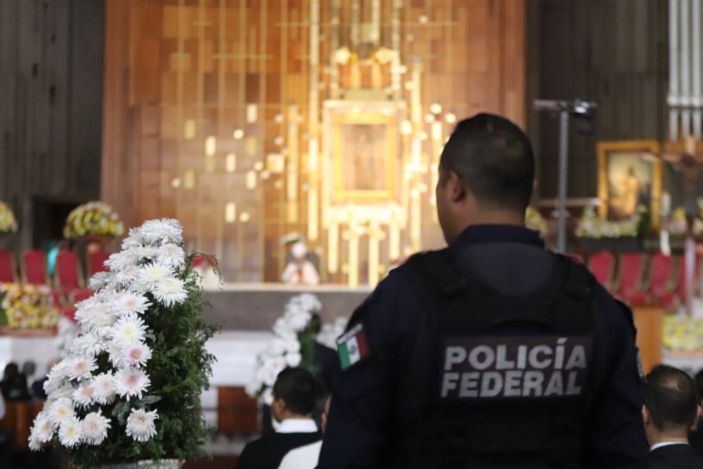 Cardenal oficia misa por 90 aniversario de la Policía Federal/Eugenia Jiménez.