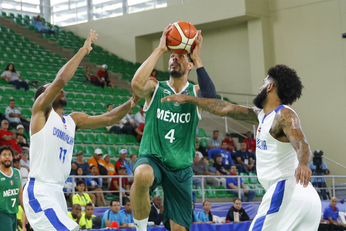 Gustavo Ayón en el juego de los 12 Guerreros en Barranquilla 2018 (Imago7)