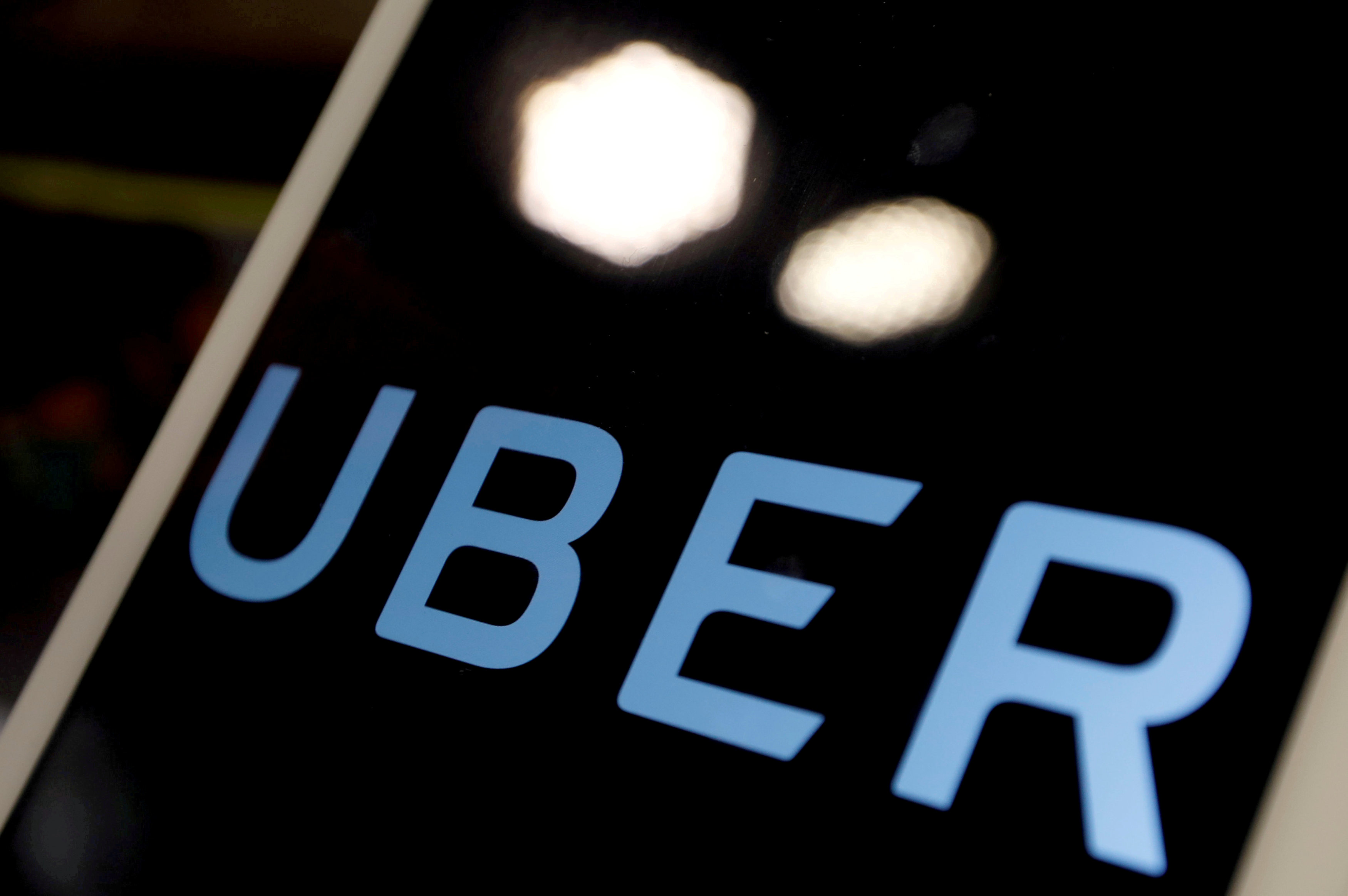 Hasta ahora los reportes son de servicios ofrecidos en Estados Unidos (Reuters).