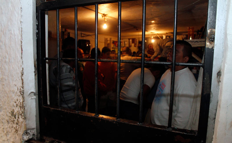 En Hidalgo hay 319 reclusos indígenas, 308 hombres y 11 mujeres. (Archivo)