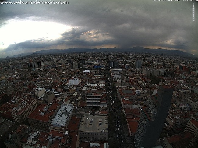 La lluvia al sur de la capital (Twitter: @webcamsdemexico)