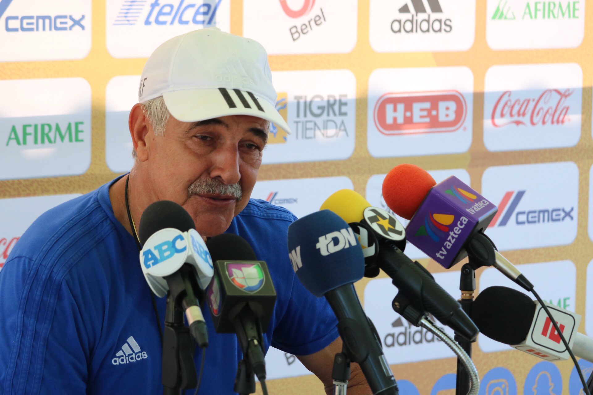 Ricardo Ferretti, técnico de Tigres (Club Tigres)