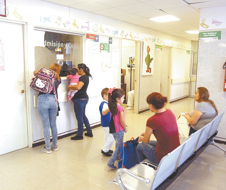 Actualmente el Seguro Popular tiene una afiliación a nivel nacional de 54 millones de mexicanos. (Foto: Archivo)